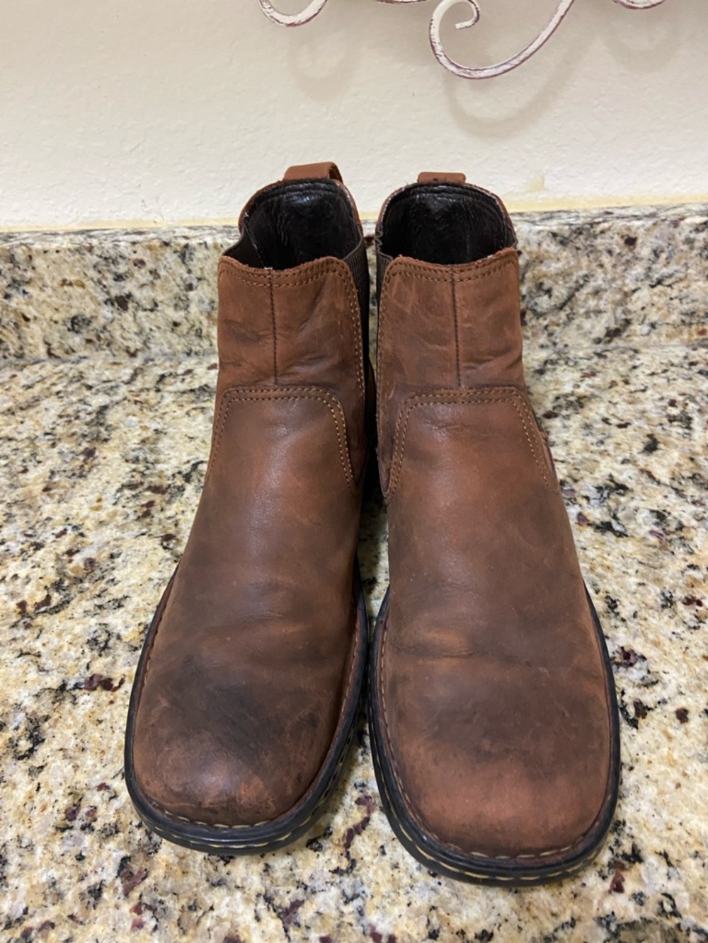 Born Brown Leather Chukka Chelsea Boots - Picture 5 of 9